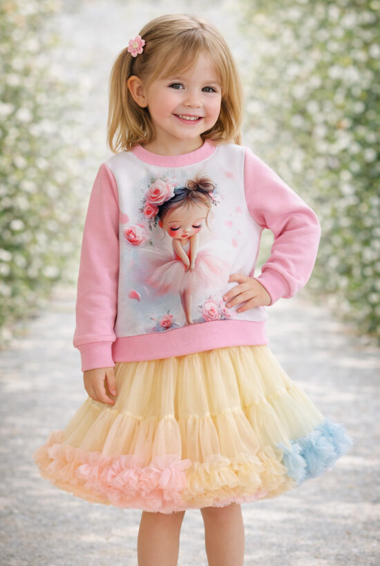 Komplektai su sijonais