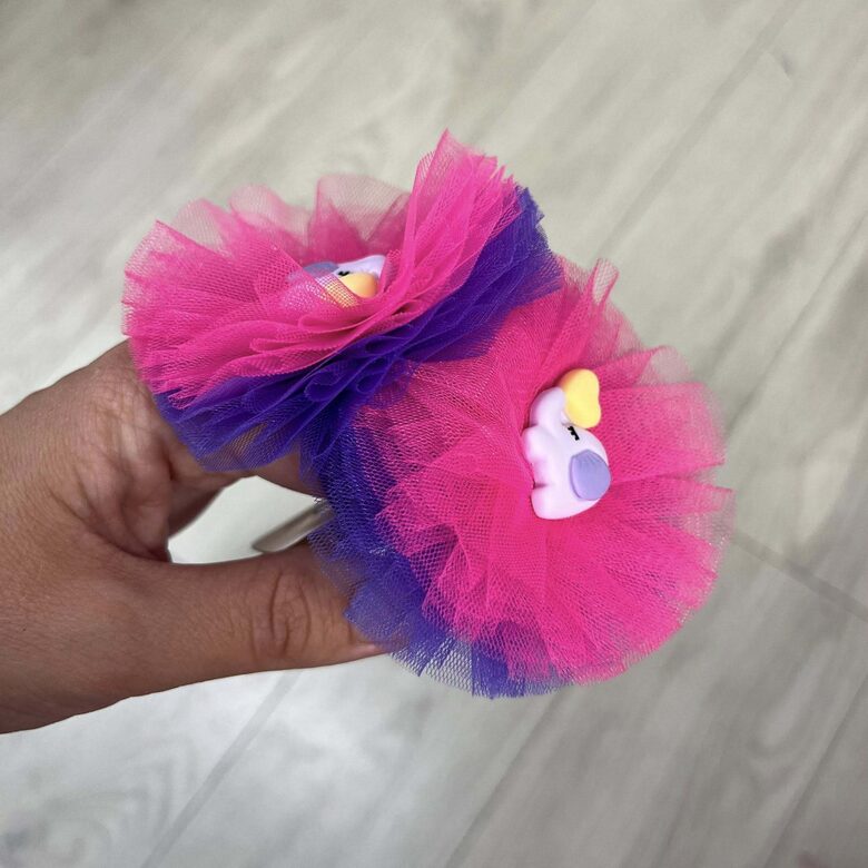 Rankų darbo plaukų gumelės "Drambliukas" 