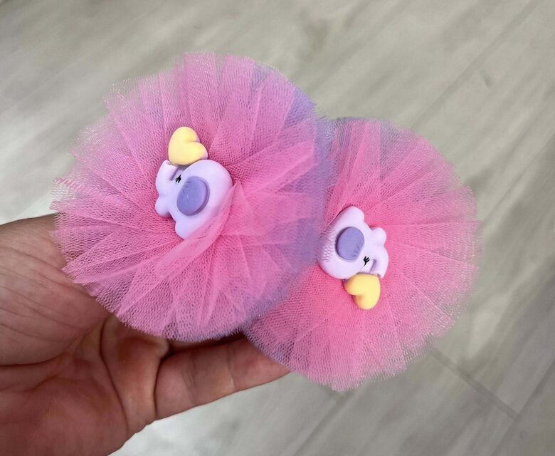 Rankų darbo plaukų gumelės "Drambliukas" 