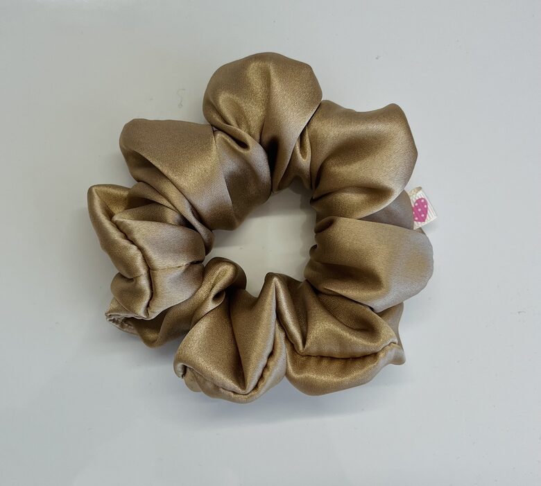 Šilkinė plaukų gumelė 