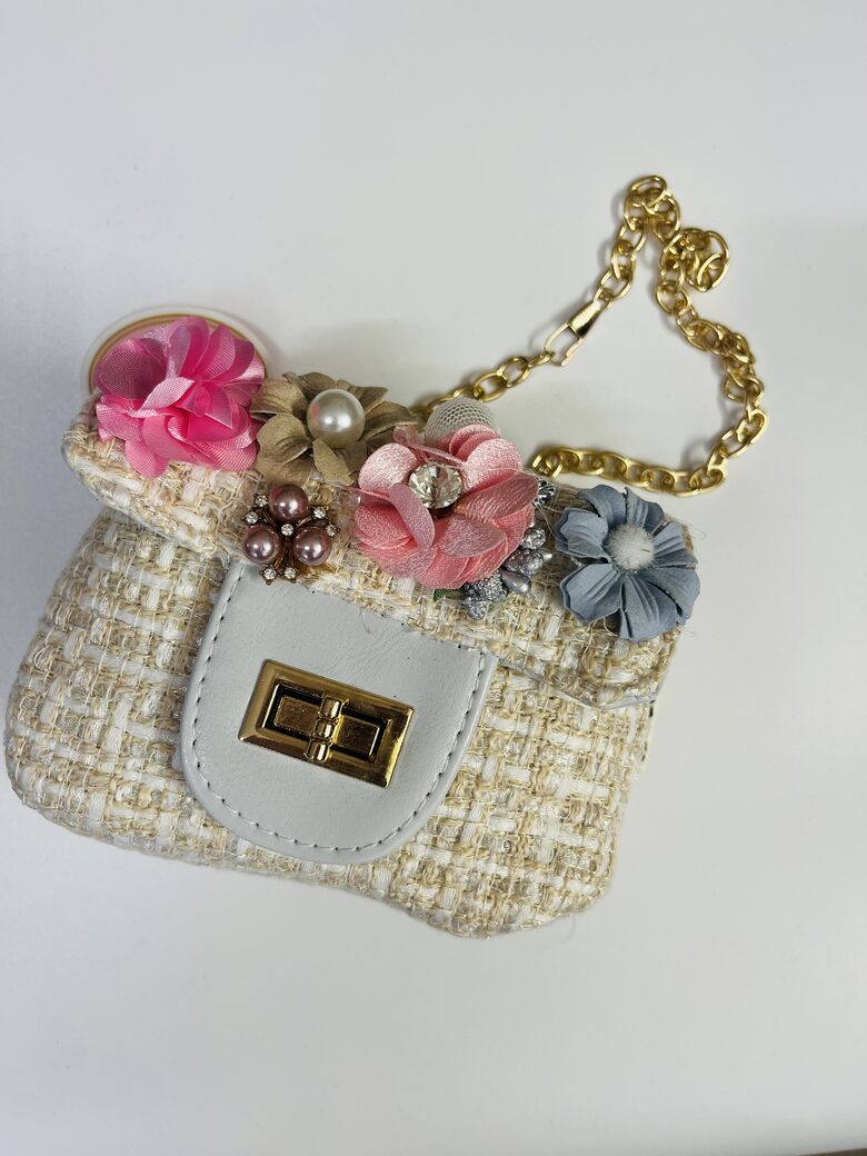 Rankinukas “Damutė” 