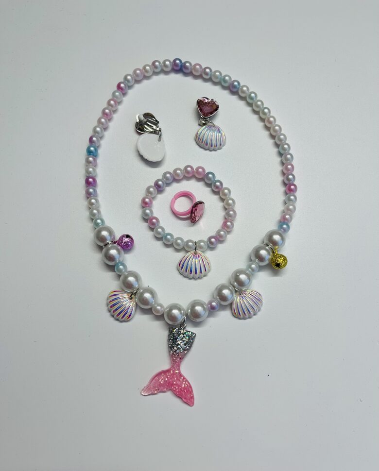 Papuošalų rinkinukas “Arielė”