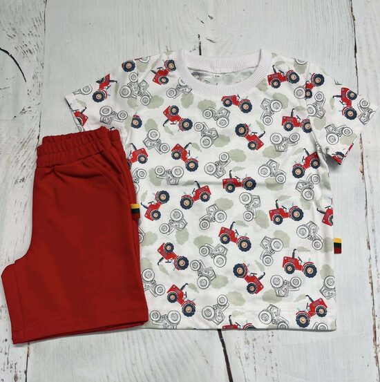 (110) Komplektukas su šortais "Traktoriukai"