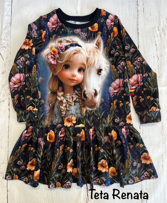 (110-140) Suknelė "Mergaitė su arkliuku" 