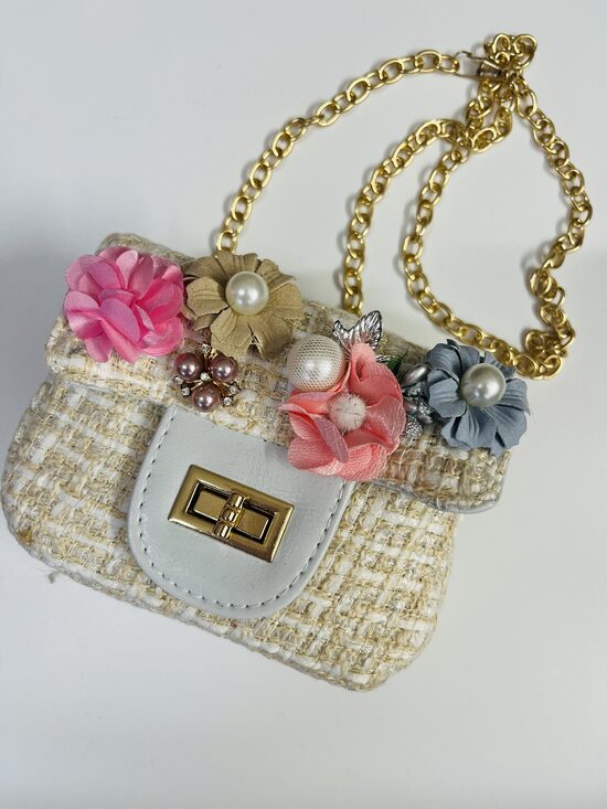 Rankinukas “Damutė” 