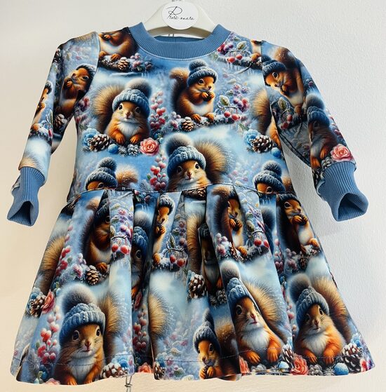 (80-98) Suknelė “Voveraitė”