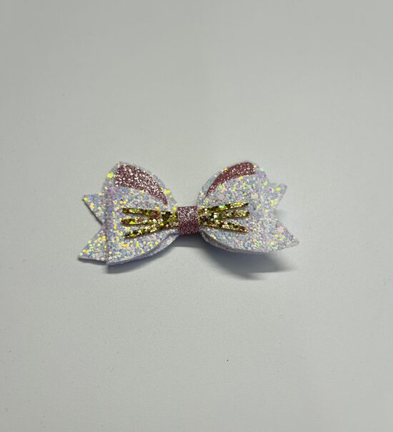 Plaukų segtukas “Baltas kačiukas”