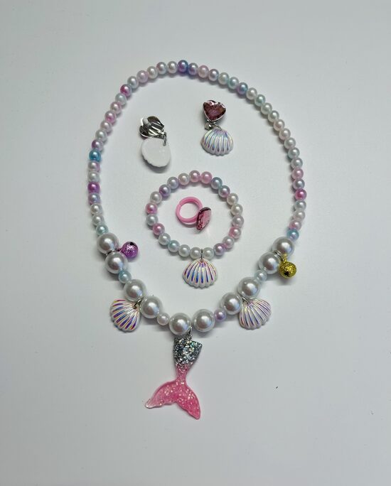 Papuošalų rinkinukas “Arielė”